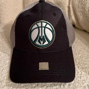 NEW Milwaukee Bucks Hat